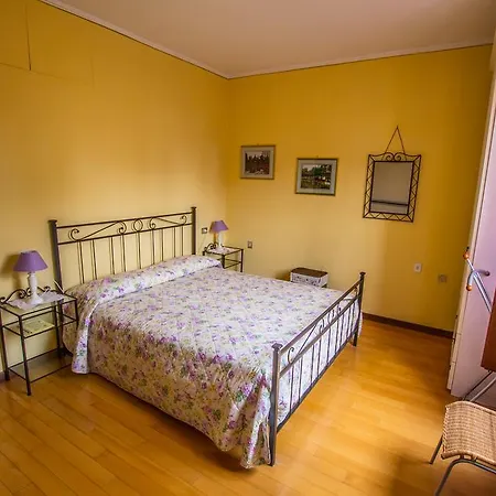 I Narcisi ベッド・アンド・ブレックファスト スペッロ