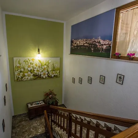 ベッド・アンド・ブレックファスト I Narcisi