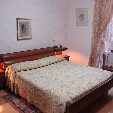 ベッド・アンド・ブレックファスト I Narcisi *